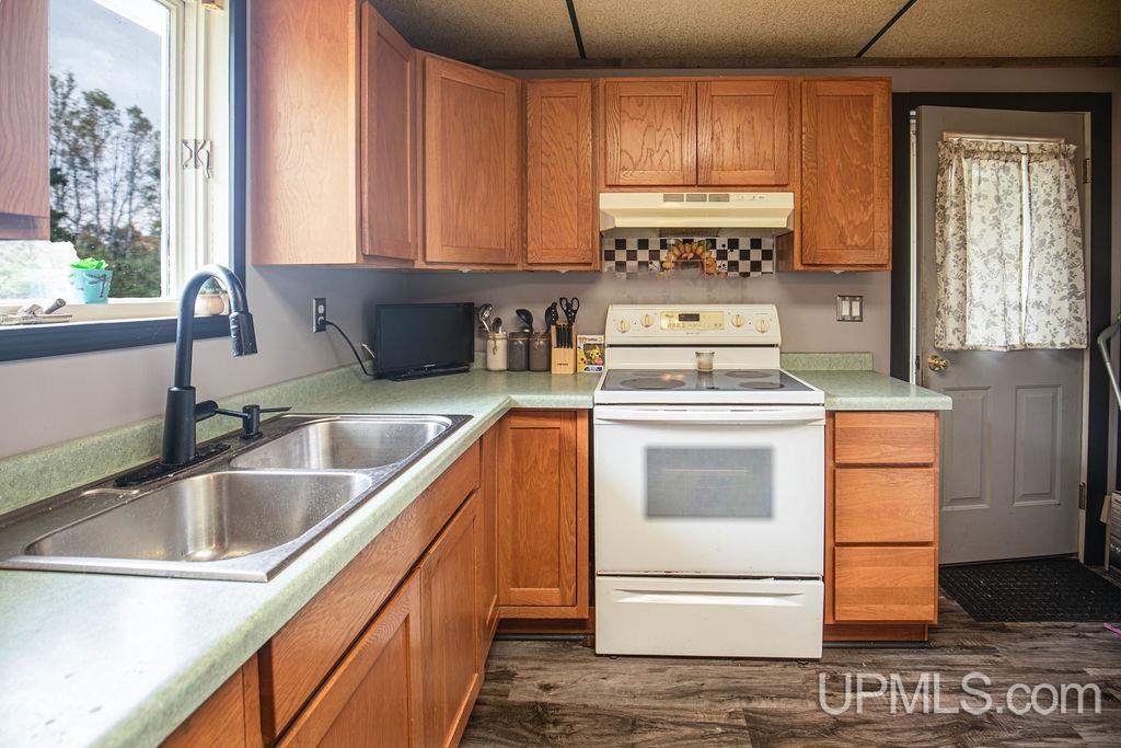1628 Fisette Road Manistique, MI 49854 - Photo 15 of 38 Gallery Image 15