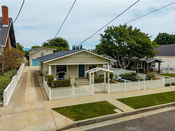 $1,420,000 | 359 North Harwood Street, Orange, CA 92866