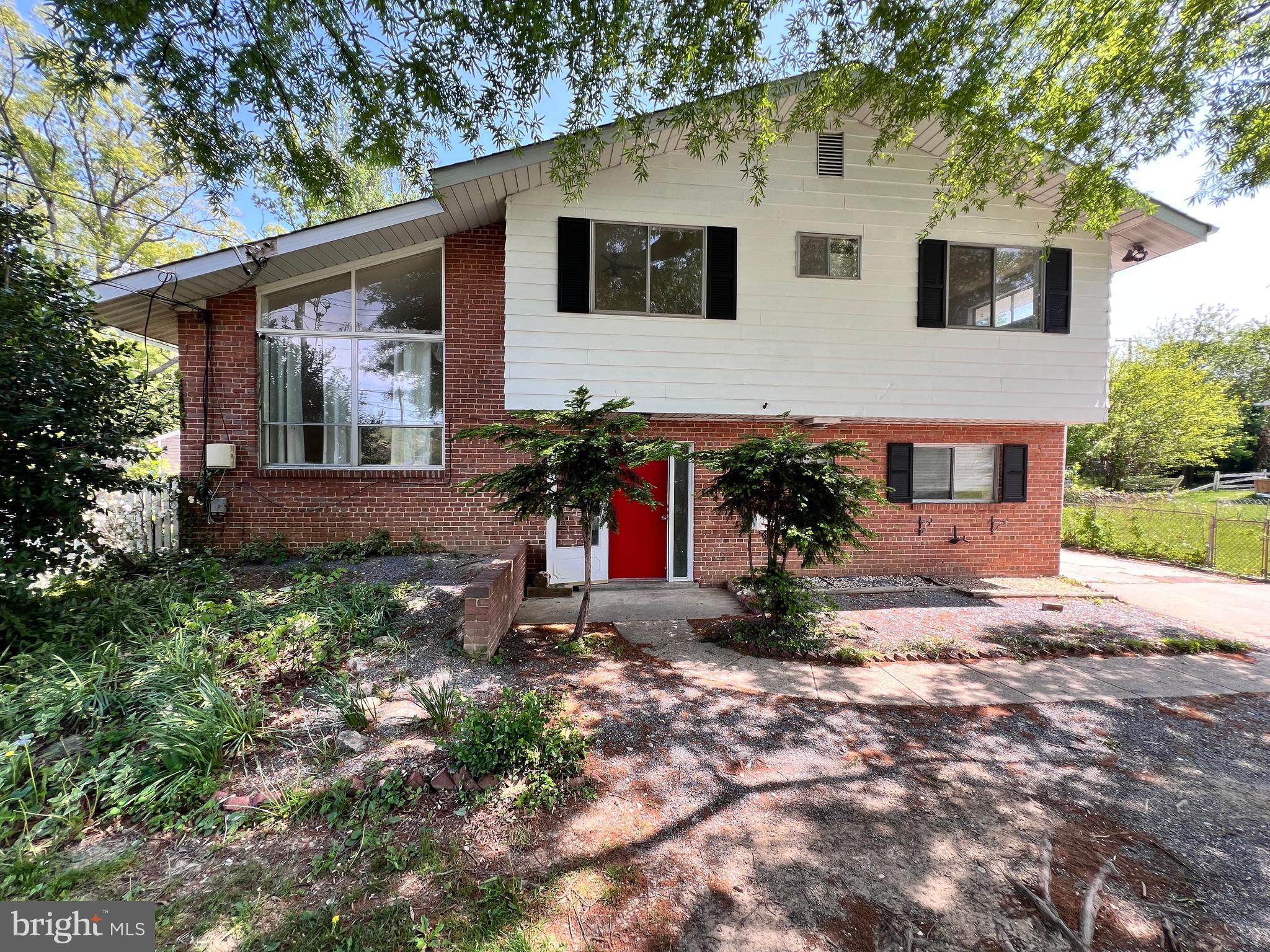 9227 Riggs Road Adelphi, MD 20783 - Photo 2 of 78