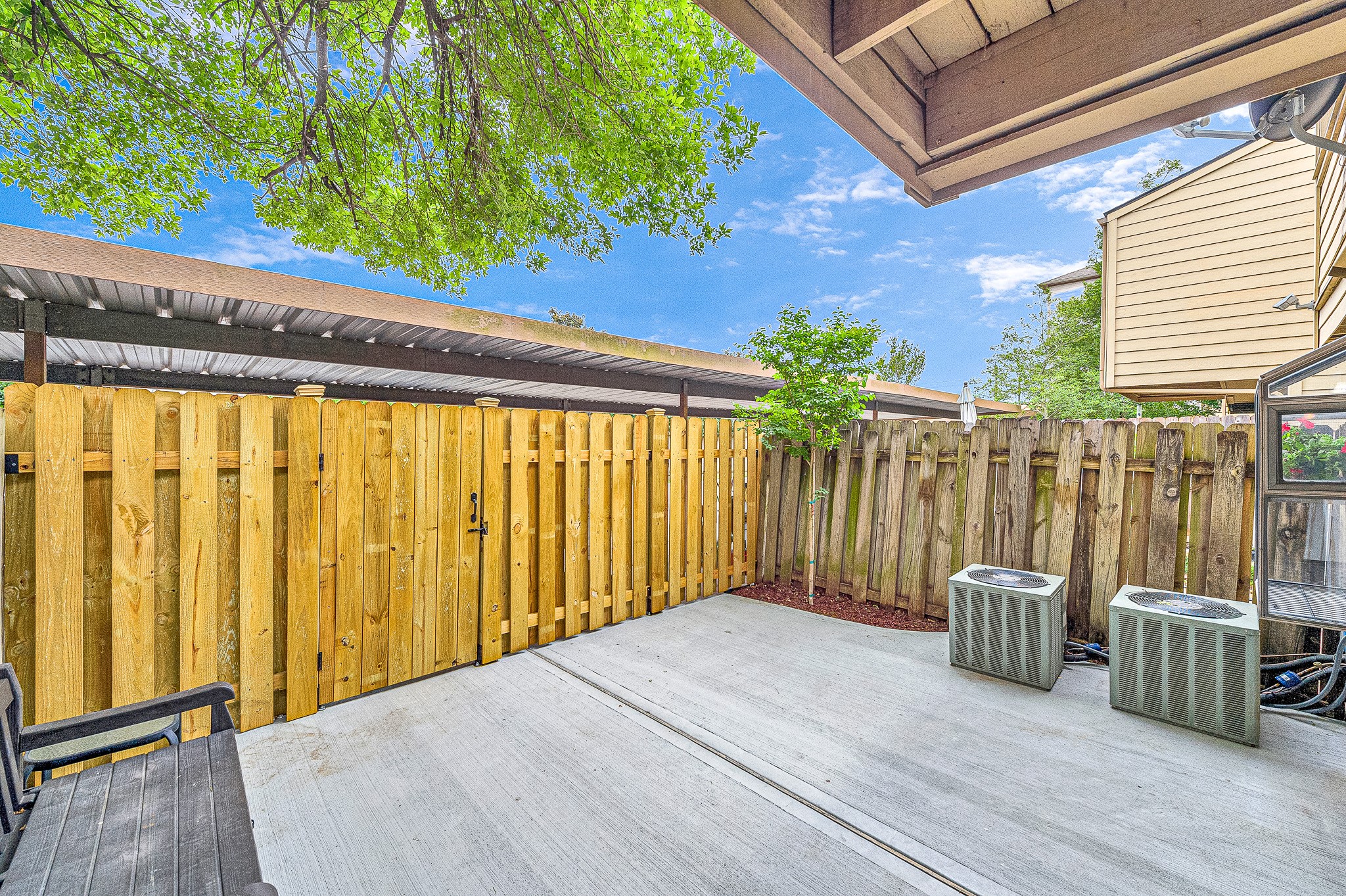 1500 Sandy Springs Road, Unit 35 Houston, TX 77042 - Photo 22 of 26