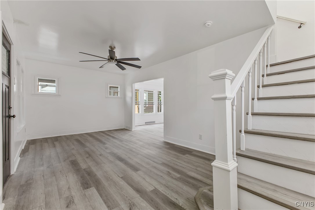 133 Ruth Avenue Syracuse, NY 13210 - Photo 2 of 11