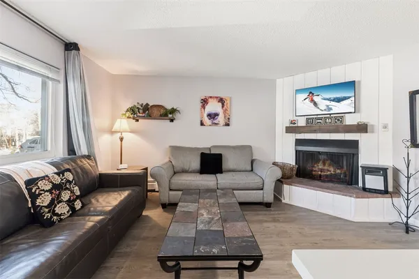 $675,000 | 412 South Main Street, Unit 113, Breckenridge, CO 80424