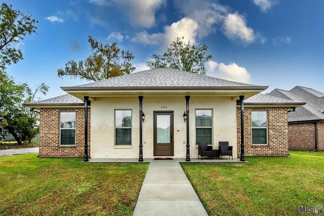 $255,000 | 103 Woodburn Drive, Houma, LA 70364
