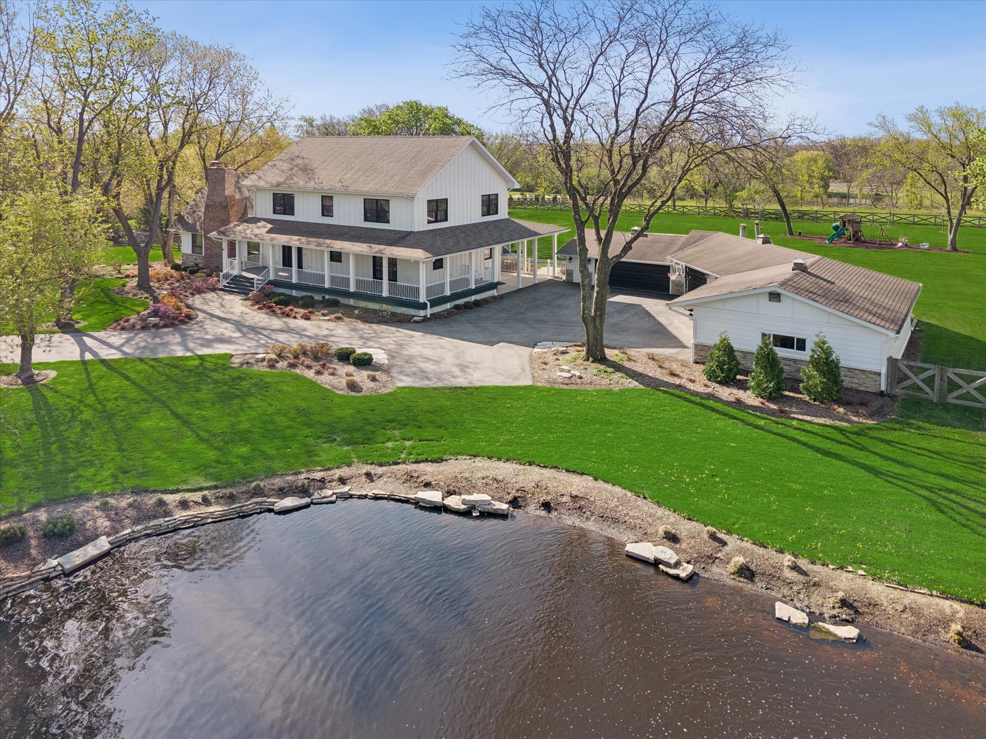 16W185 89th Street Burr Ridge, IL 60527 - Photo 32 of 44 Gallery Image 32