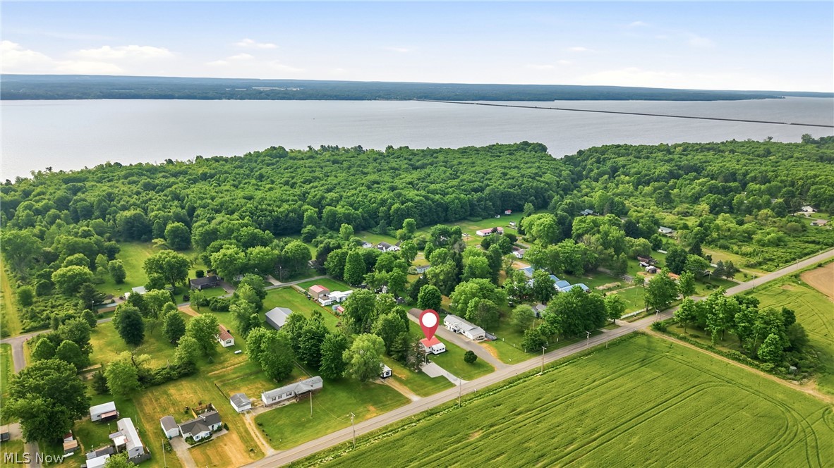 4570 Pymatuning Lake Road Andover, OH 44003 - Photo 2 of 38 Moments from the lake