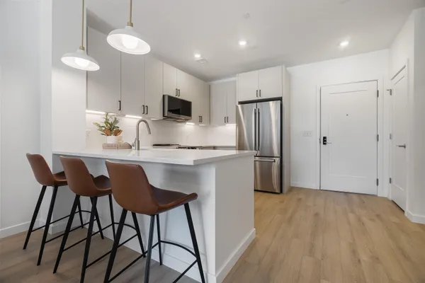 $474,900 | 80 Constitution Avenue, Unit 229, Portsmouth, NH 03801