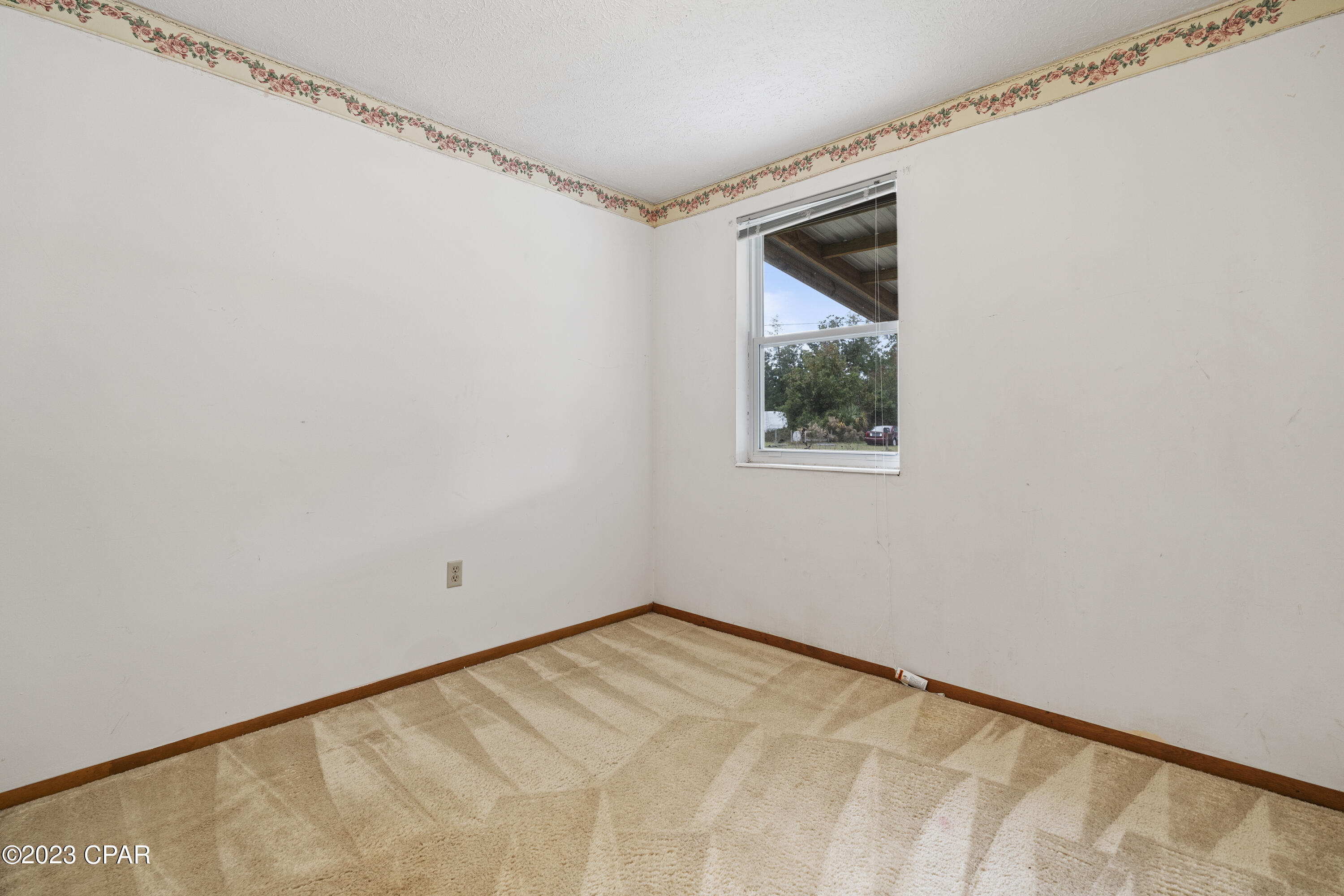 7724 Kelly Hill Road Southport, FL 32409 - Photo 13 of 23