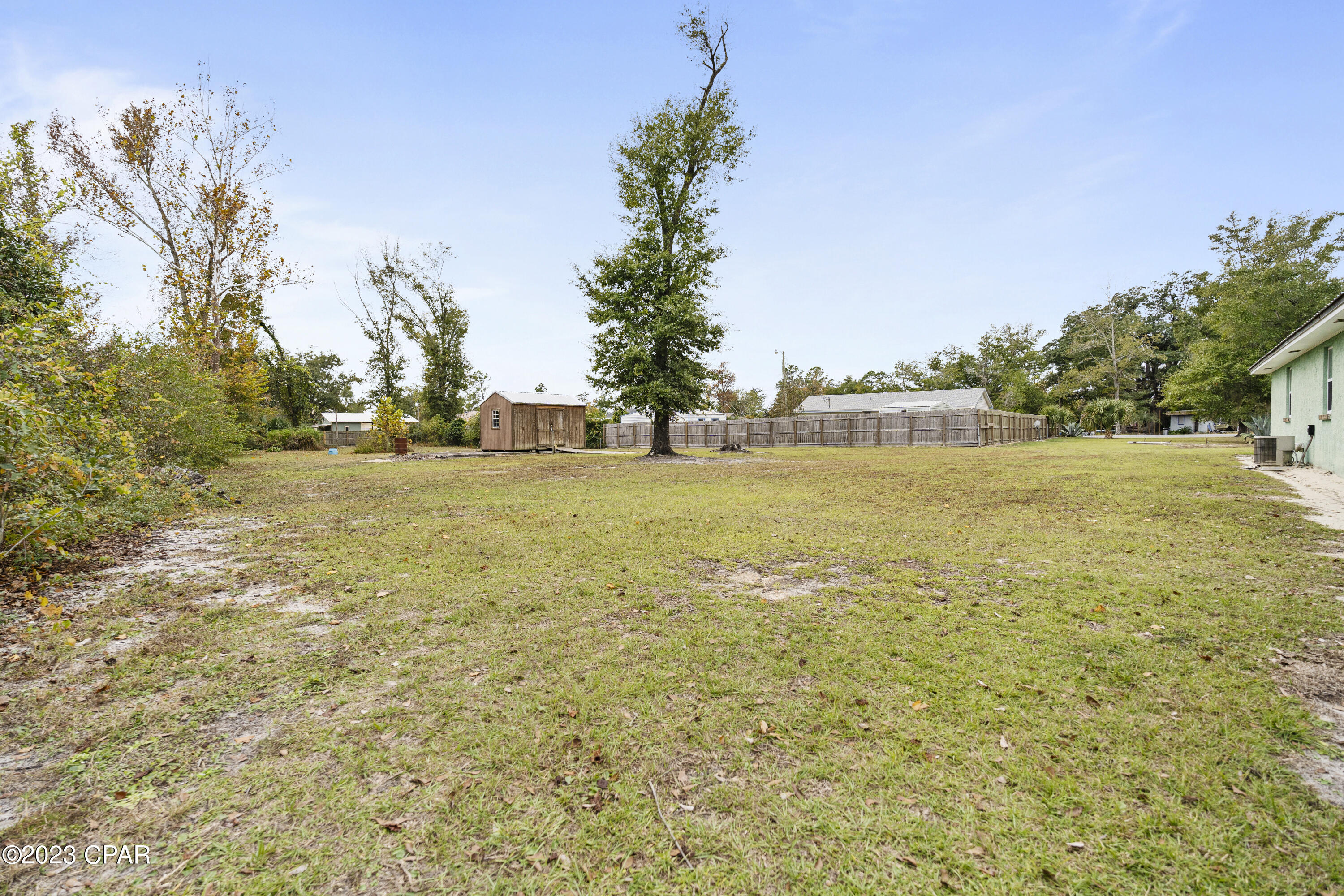 7724 Kelly Hill Road Southport, FL 32409 - Photo 6 of 23