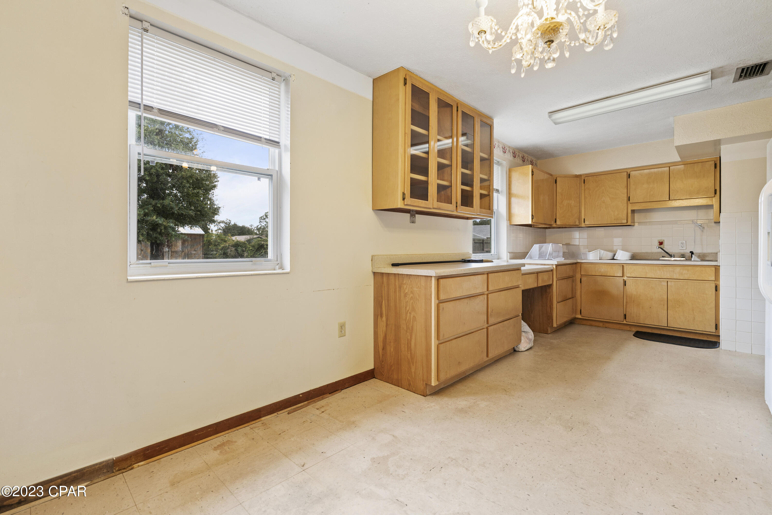 7724 Kelly Hill Road Southport, FL 32409 - Photo 10 of 23