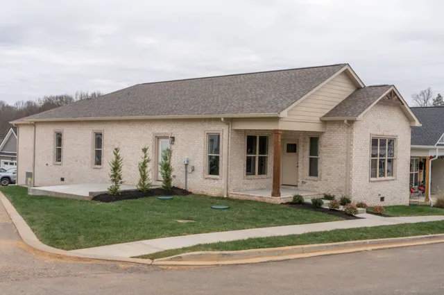 $440,000 | 241 Franklin Street, Pleasant View, TN 37146