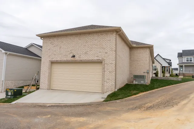 $440,000 | 241 Franklin Street, Pleasant View, TN 37146