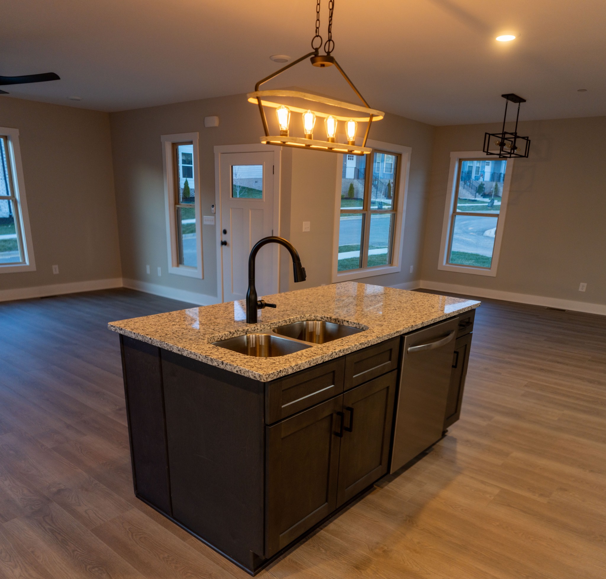 241 Franklin Street Pleasant View, TN 37146 - Photo 8 of 36