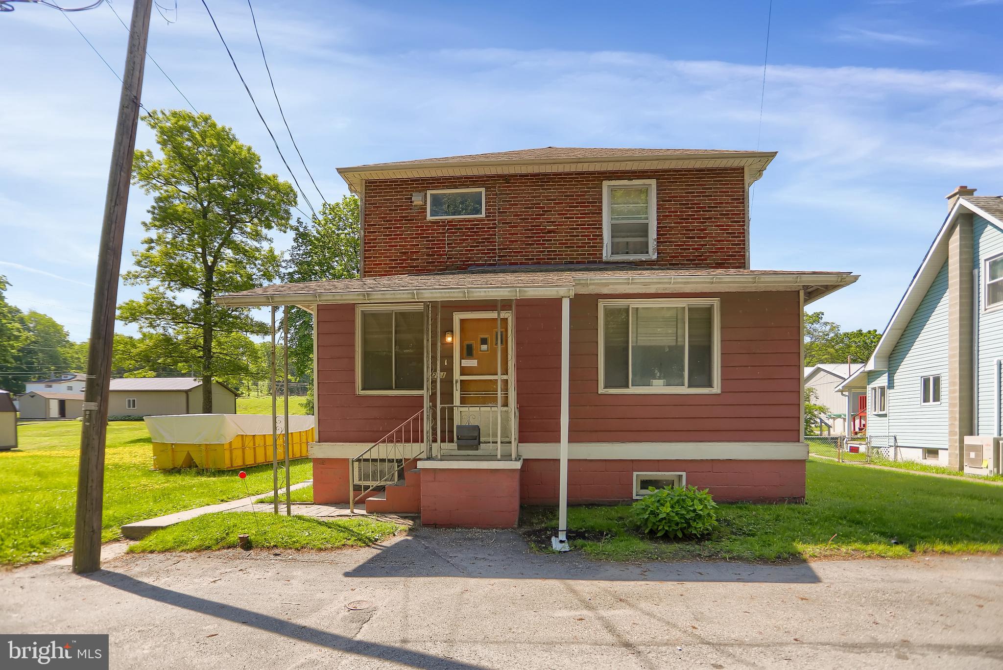 221 Main Street Tremont, PA 17981 - Photo 2 of 53