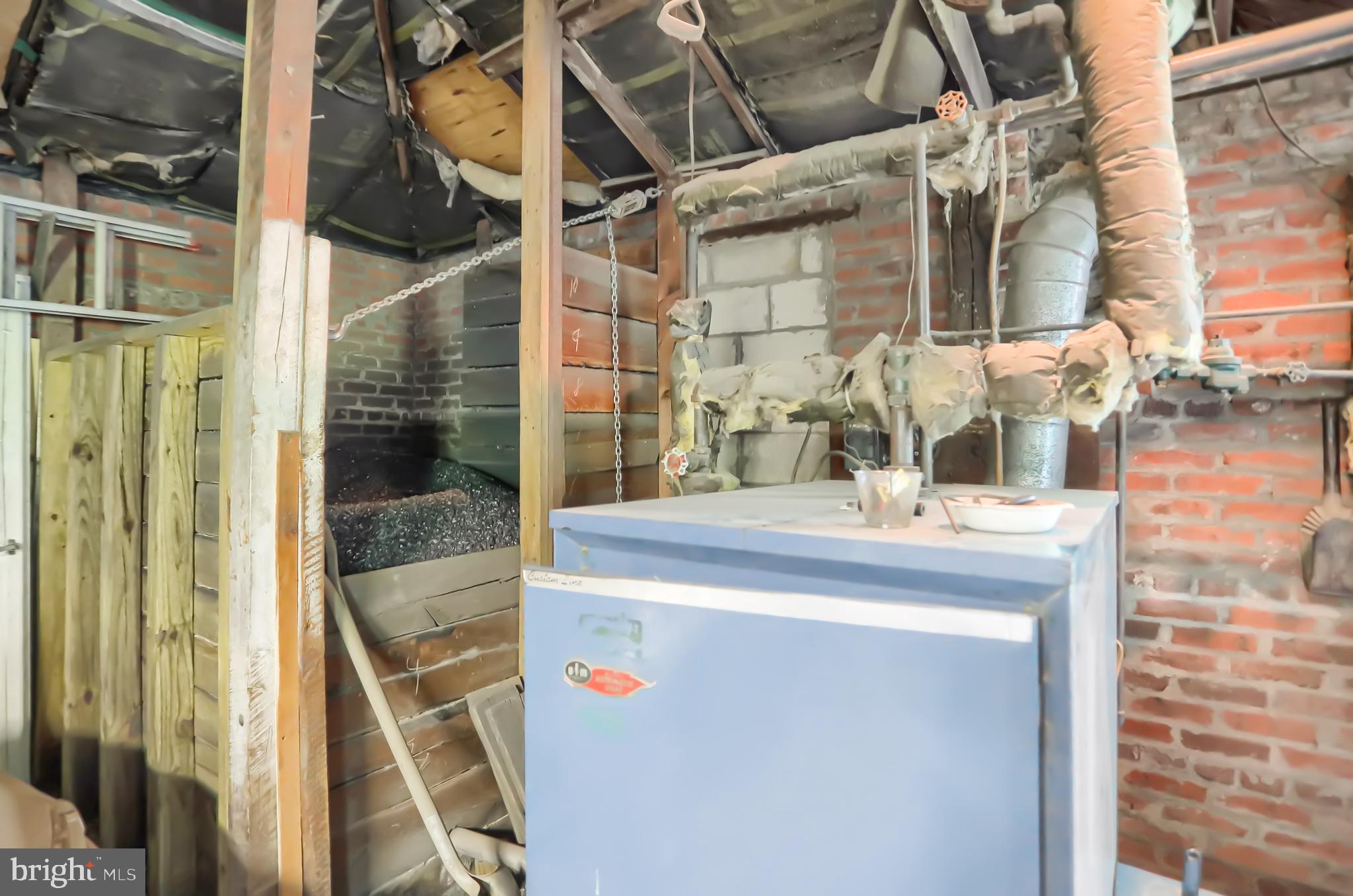 221 Main Street Tremont, PA 17981 - Photo 38 of 53