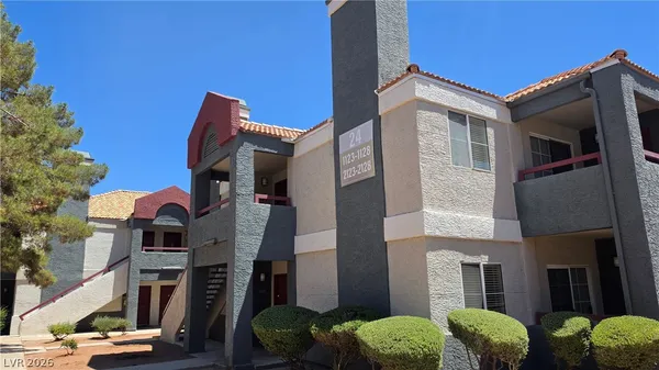 $1,577 | 8600 West Charleston Boulevard, Unit 2124, Las Vegas, NV 89117