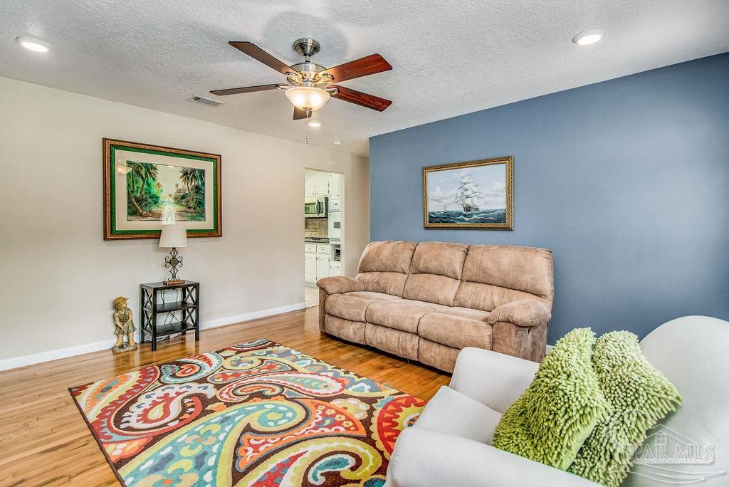 3219 Stefani Road Cantonment, FL 32533 - Photo 8 of 48 Gallery Image 8