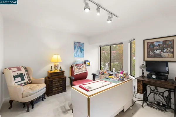 $1,250,000 | 3258 Ptarmigan Drive, Unit 3B, Walnut Creek, CA 94595