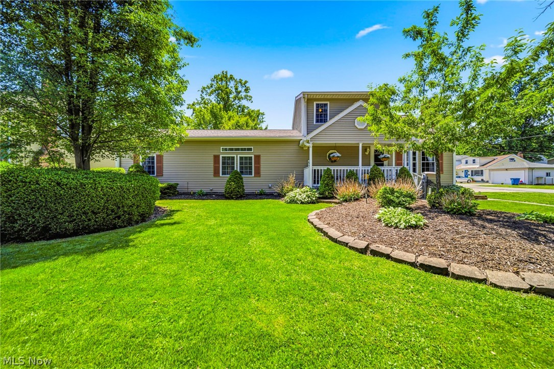 34212 Roberts Road Eastlake, OH 44095 - Photo 1 of 33