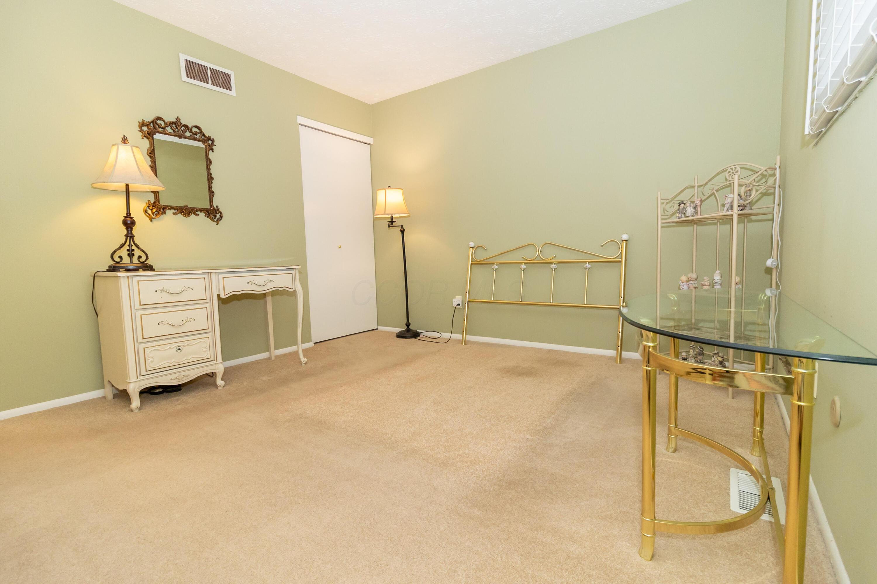 245 Hubbard Road Galloway, OH 43119 - Photo 19 of 23 2nd bedroom