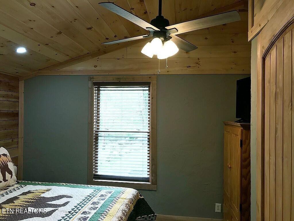 269 Huskey Grove Road Sevierville, TN 37876 - Photo 19 of 43
