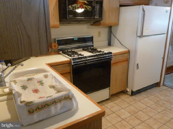 1815 Tree Street Philadelphia, PA 19145 - Photo 7 of 20 Gallery Image 7