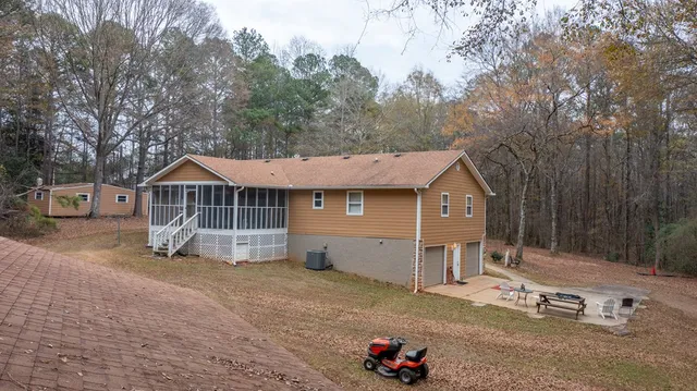 $535,000 | 6290 Highway 0054 Sharpsburg Ga 30277, Sharpsburg, GA 30277