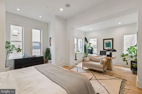 $2,100,000 | 1608 Christian Street, Philadelphia, PA 19146