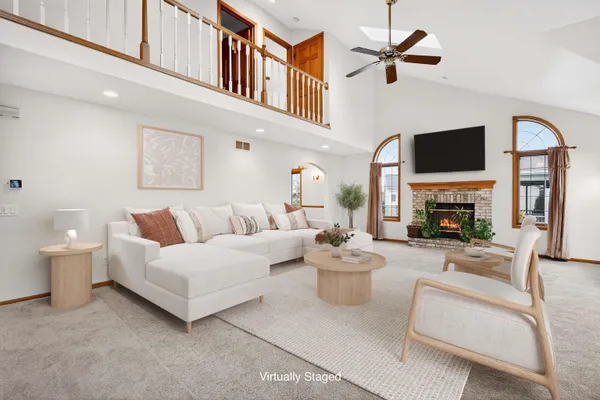 $700,000 | 1001 Pebblebrook Drive, Waunakee, WI 53597