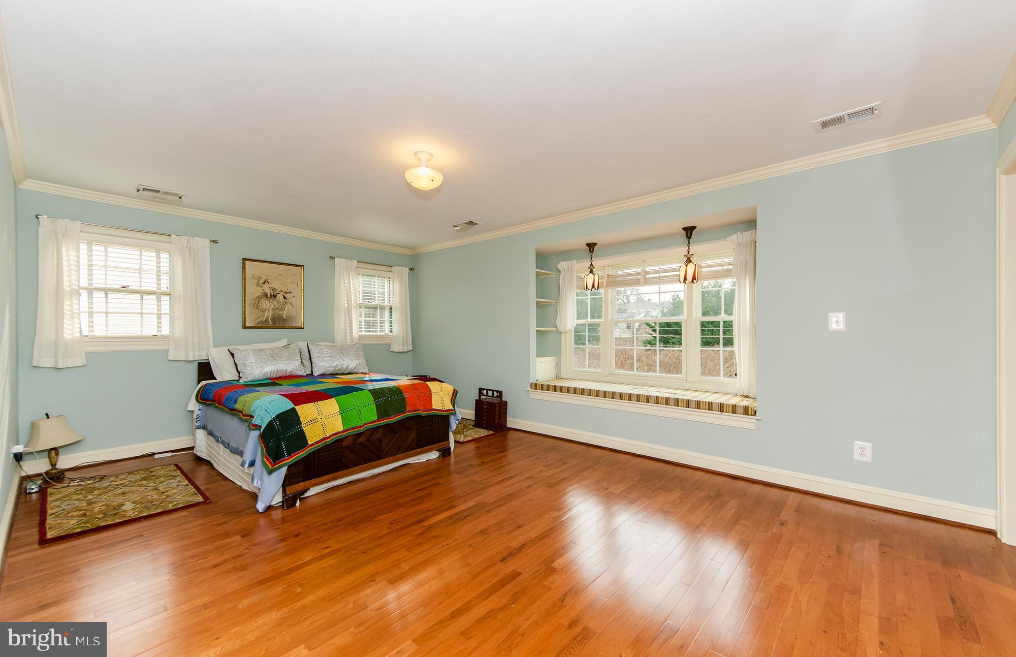 105 West George Mason Road Falls Church, VA 22046 - Photo 14 of 39 Gallery Image 14