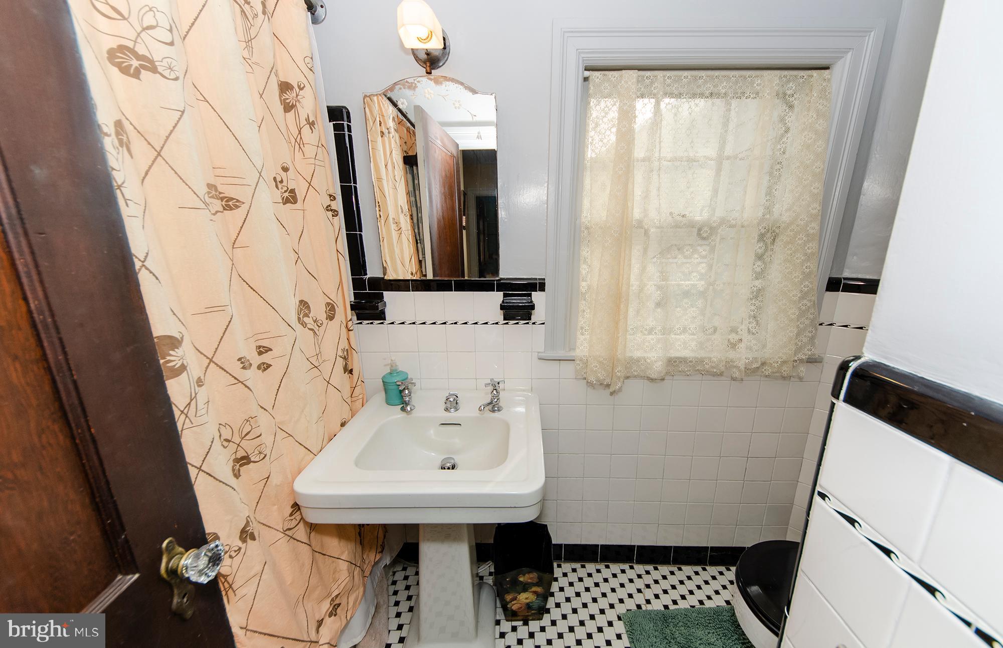 105 West George Mason Road Falls Church, VA 22046 - Photo 20 of 39 Gallery Image 20