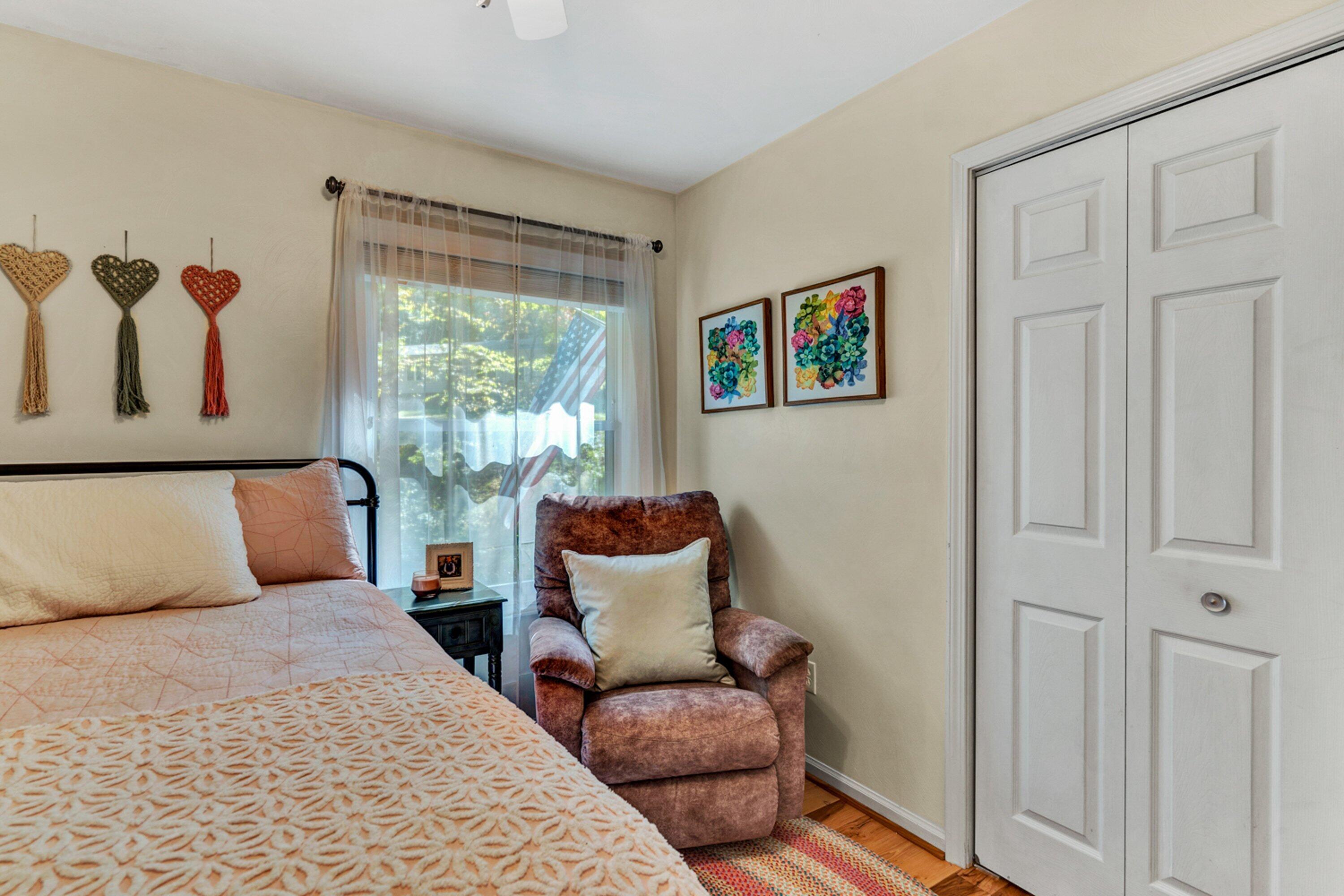 5606 MOUNT LAUREL Road Roanoke, VA 24018 - Photo 12 of 25 a bedroom with a bed and glass window