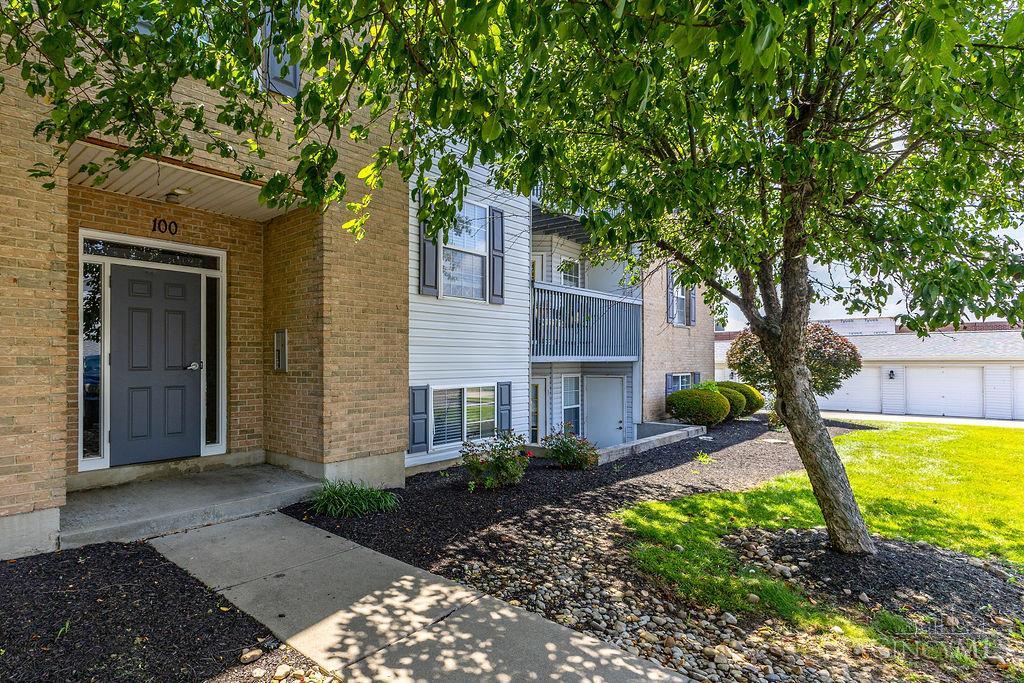 100 Rough Way, Unit 4 Lebanon, OH 45036 - Photo 1 of 15