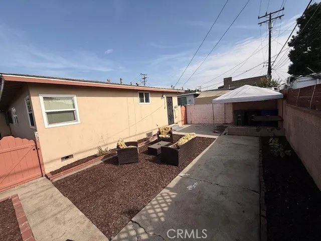 $860,000 | 5010 West El Segundo Boulevard, Hawthorne, CA 90250
