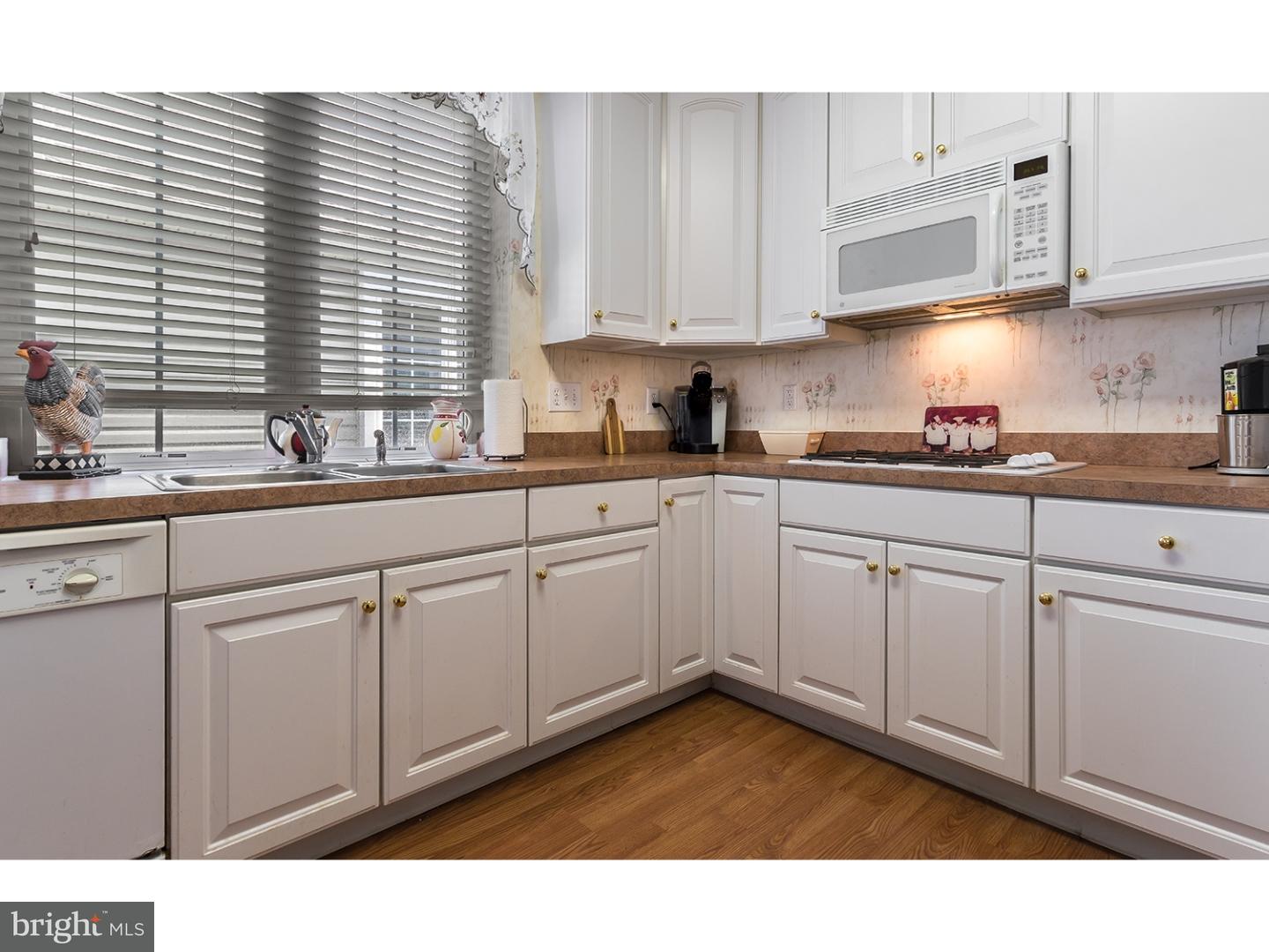 62 Pennington Court Riverside, NJ 08075 - Photo 8 of 25