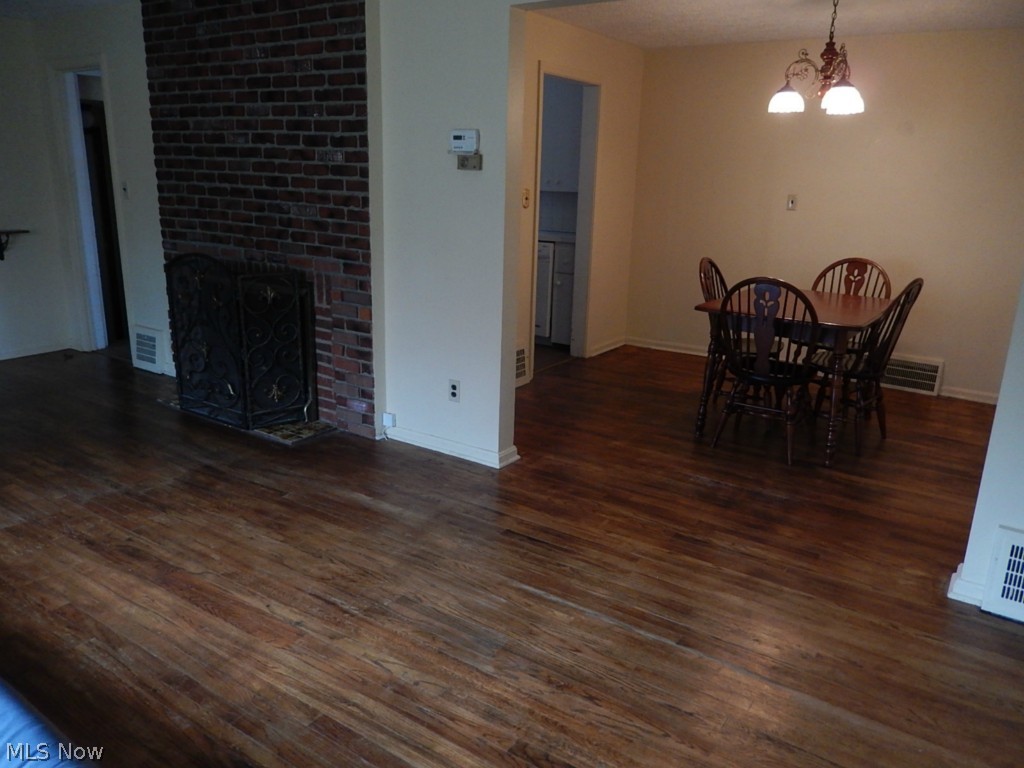 5143 Edenhurst Road Cleveland, OH 44124 - Photo 22 of 25