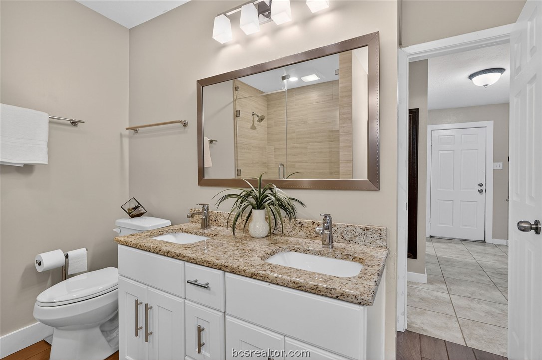 913 Park Lane Bryan, TX 77802 - Photo 17 of 50