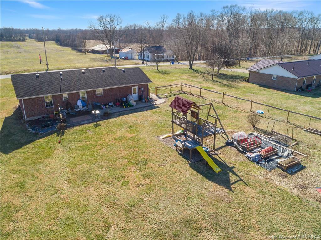 516 Heth Washington Road Southwest Corydon, IN 47112 - Photo 28 of 47