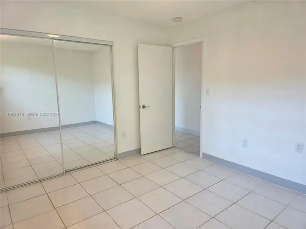 $2,725 | 2331 Southwest 31st Avenue, Unit 2331, Miami, FL 33145