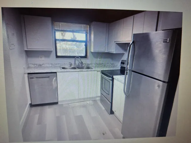 $1,950 | 2181 Woolbright Road, Unit N201, Boynton Beach, FL 33426