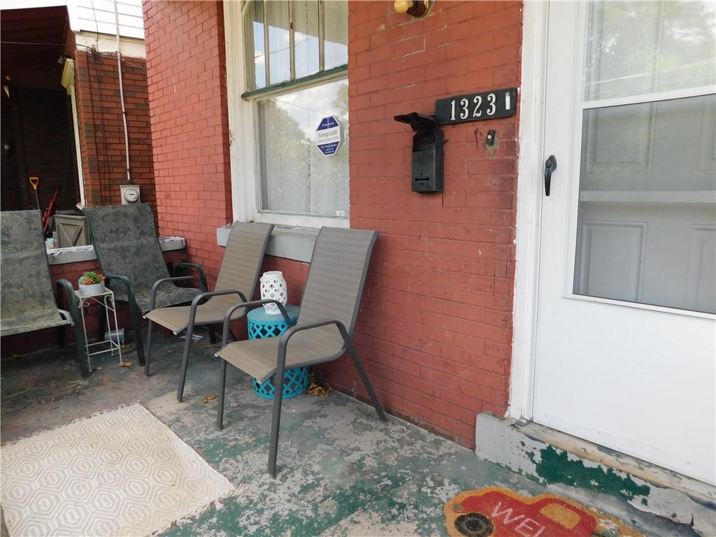 1323 Point View Street Pittsburgh, PA 15206 - Photo 5 of 24 Gallery Image 5