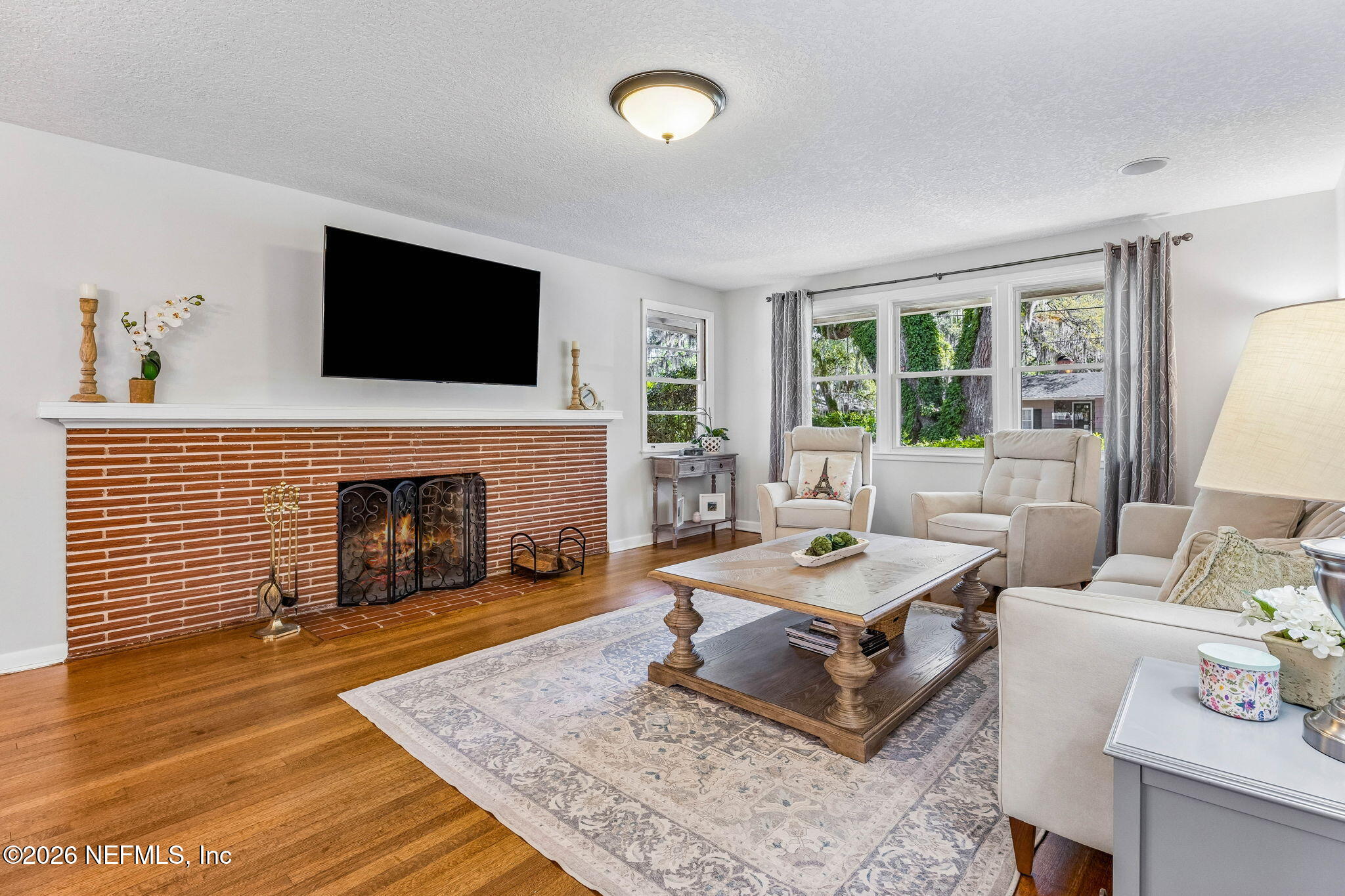 4226 Forest Park Road Jacksonville, FL 32210 - Photo 11 of 86 Living Room