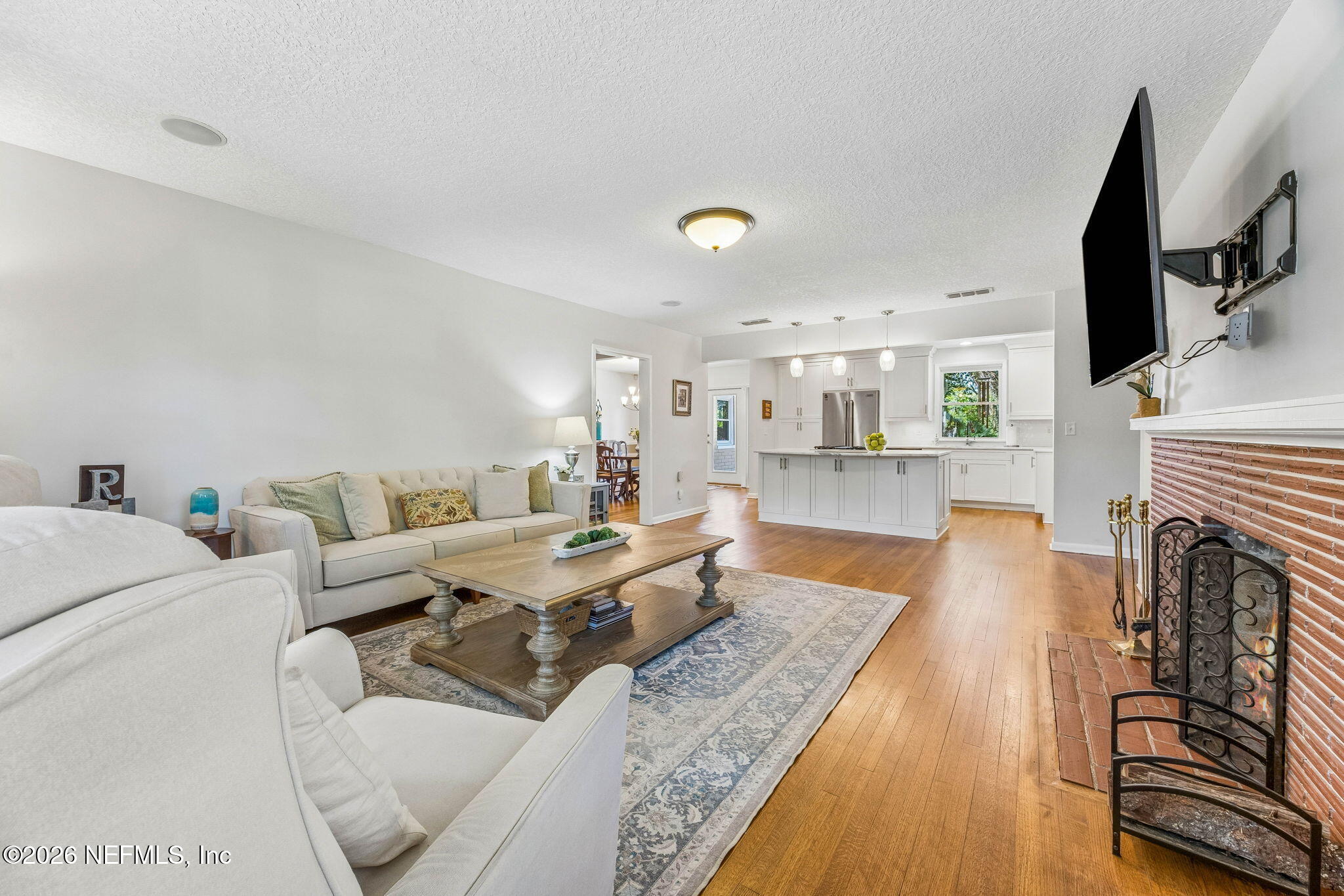 4226 Forest Park Road Jacksonville, FL 32210 - Photo 12 of 86 Living Room