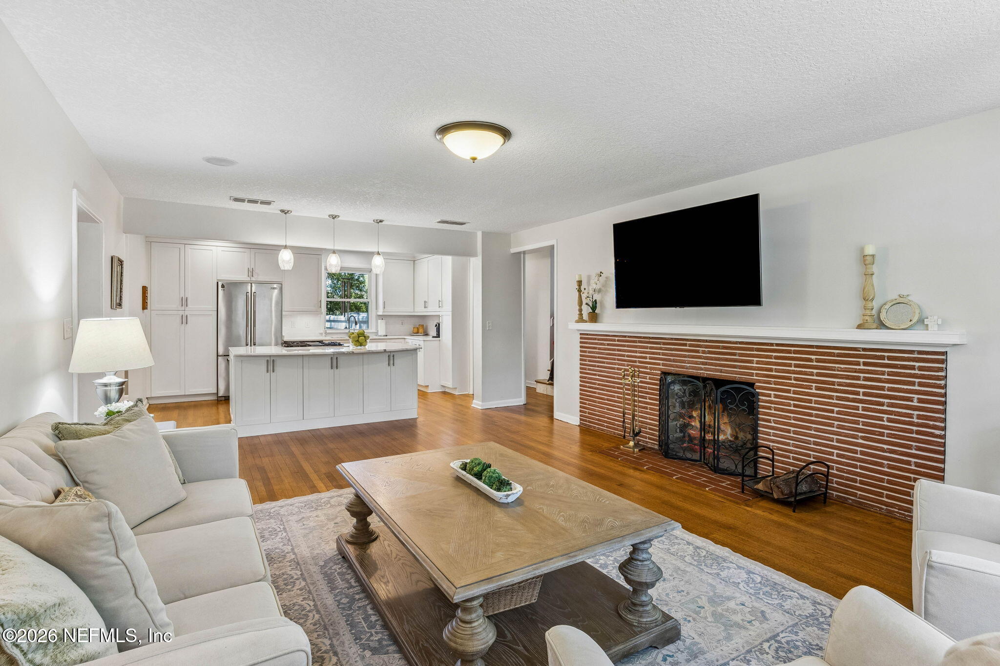 4226 Forest Park Road Jacksonville, FL 32210 - Photo 14 of 86 Living Room