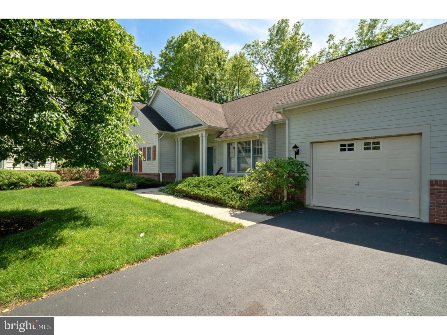 39 Hedge Row Road Princeton, NJ 08540 - Photo 2 of 19 Gallery Image 2