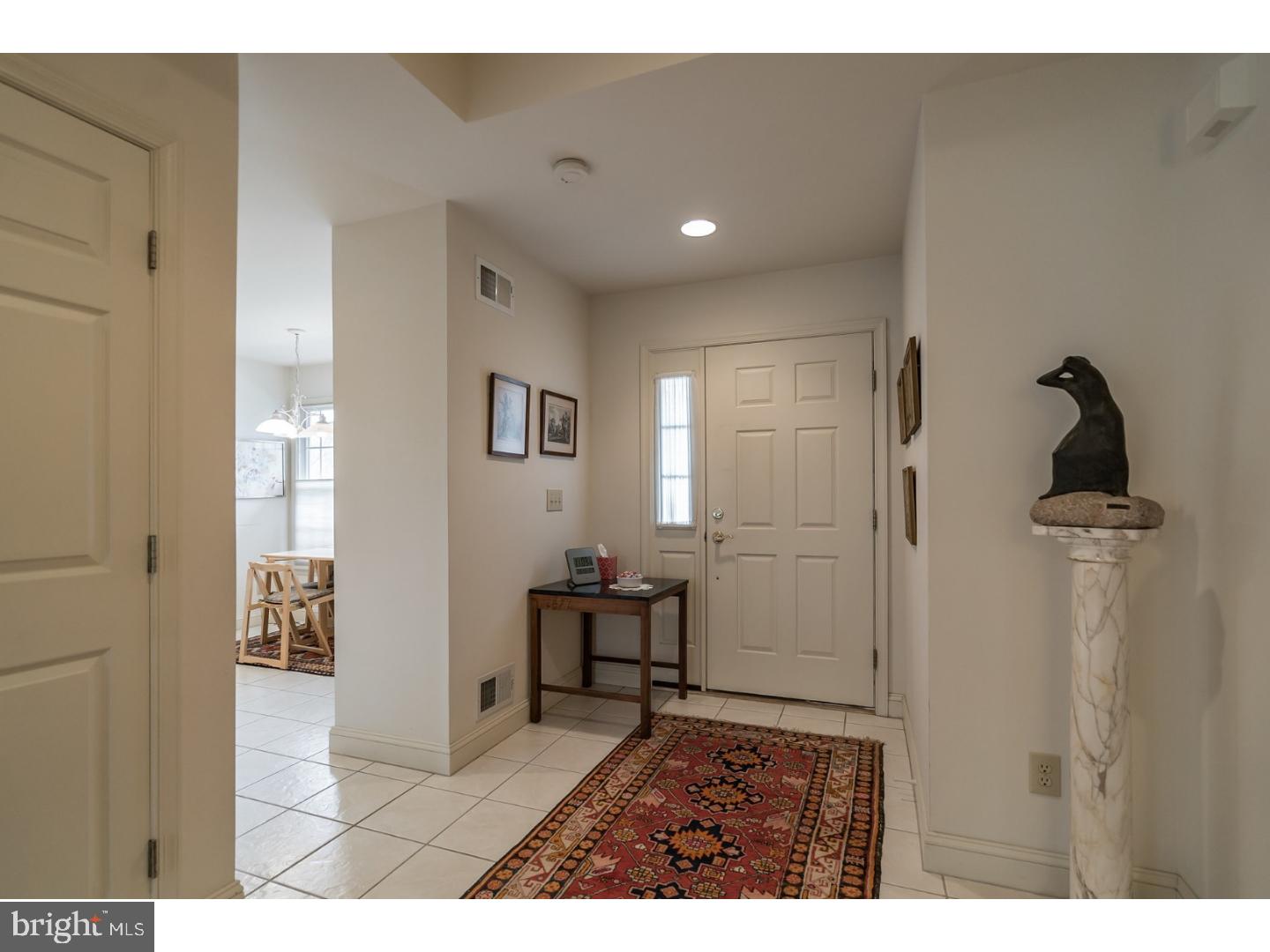 39 Hedge Row Road Princeton, NJ 08540 - Photo 3 of 19 Foyer