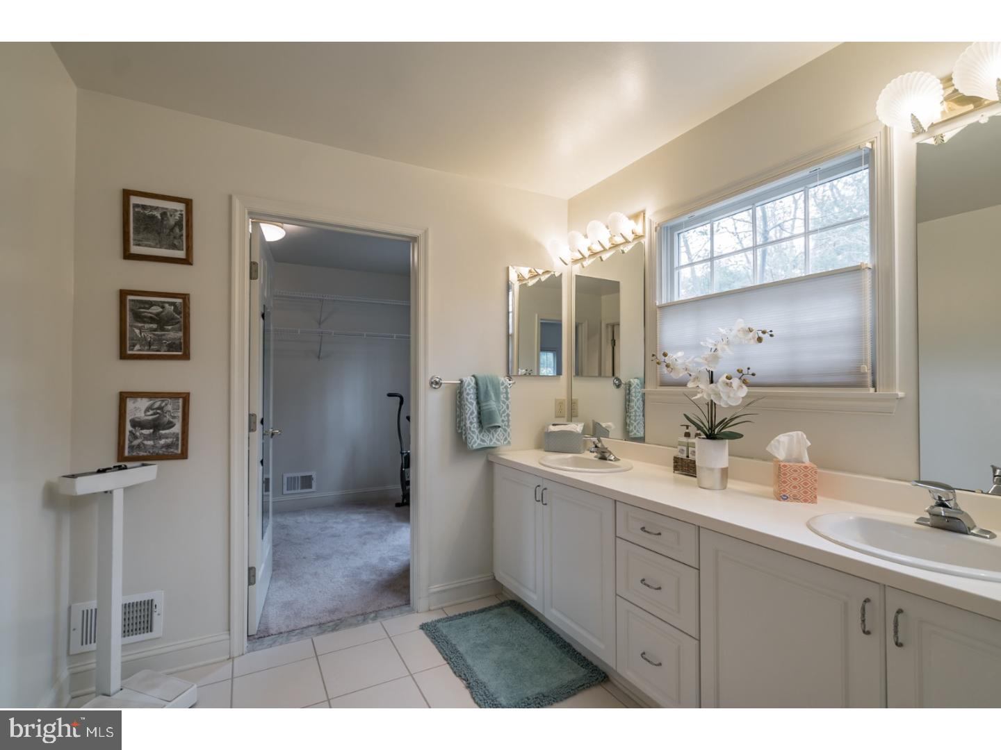39 Hedge Row Road Princeton, NJ 08540 - Photo 8 of 19 Bathroom