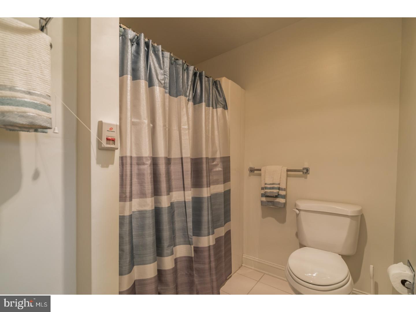 39 Hedge Row Road Princeton, NJ 08540 - Photo 9 of 19 Bathroom