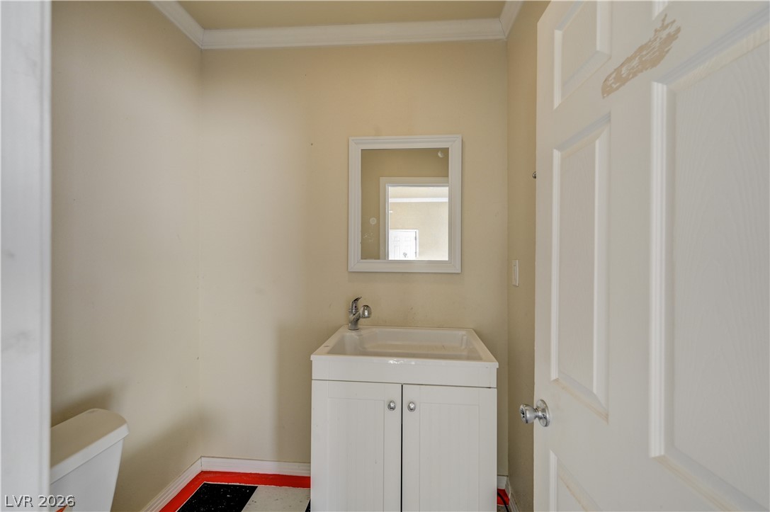 3015 El Camino Road Las Vegas, NV 89146 - Photo 60 of 79 Detached garage bath