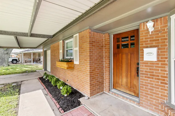 $295,000 | 510 Bennett Drive, Pasadena, TX 77503