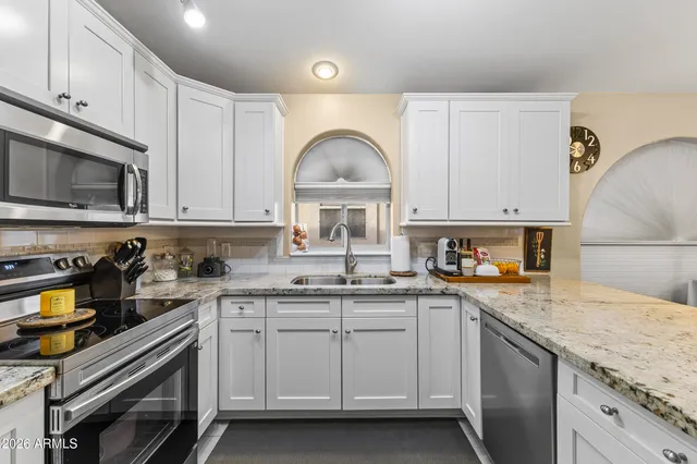 $415,000 | 8948 West Fargo Drive, Peoria, AZ 85382